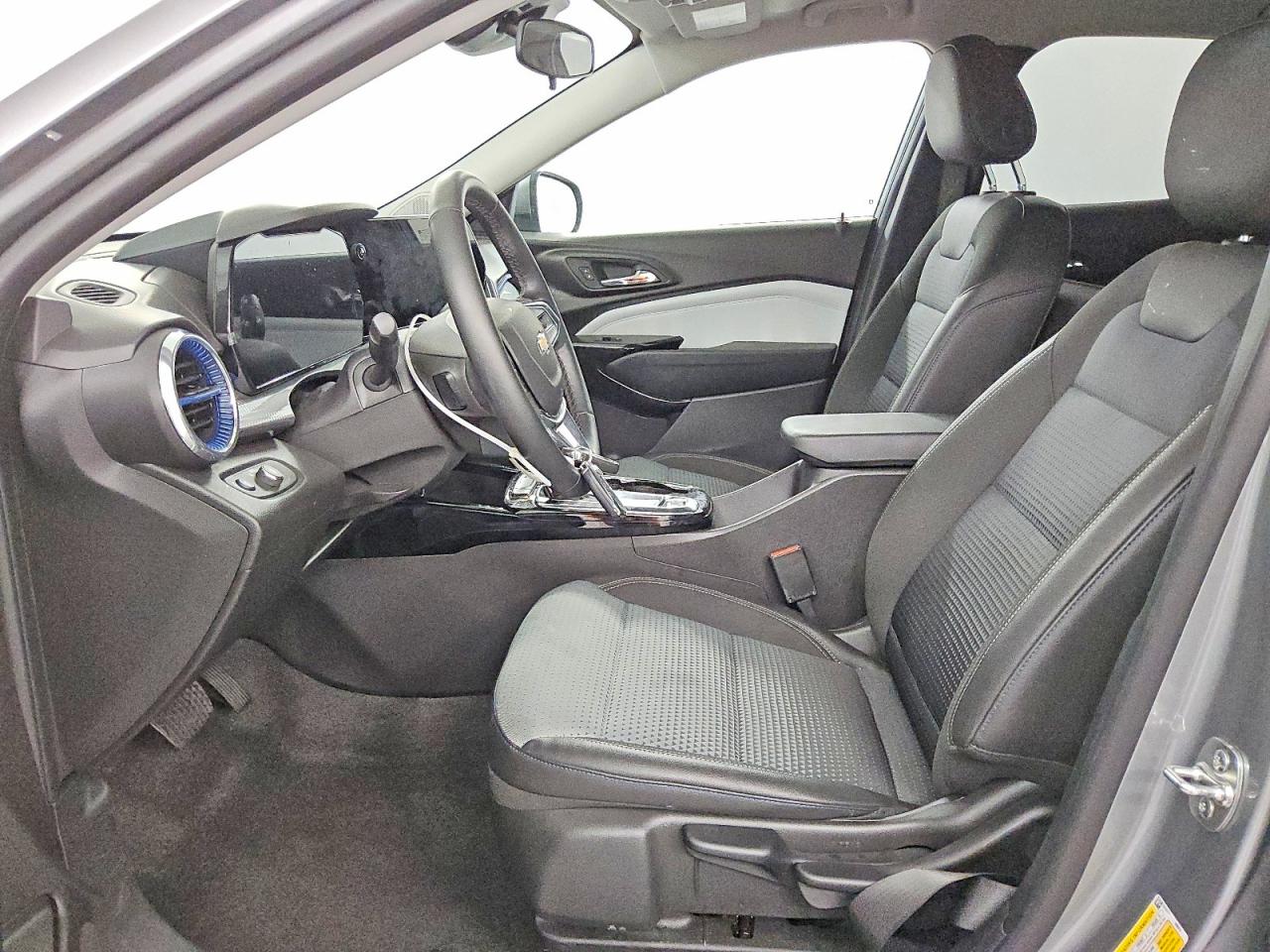 2025 CHEVROLET TRAX 1LT photo 7