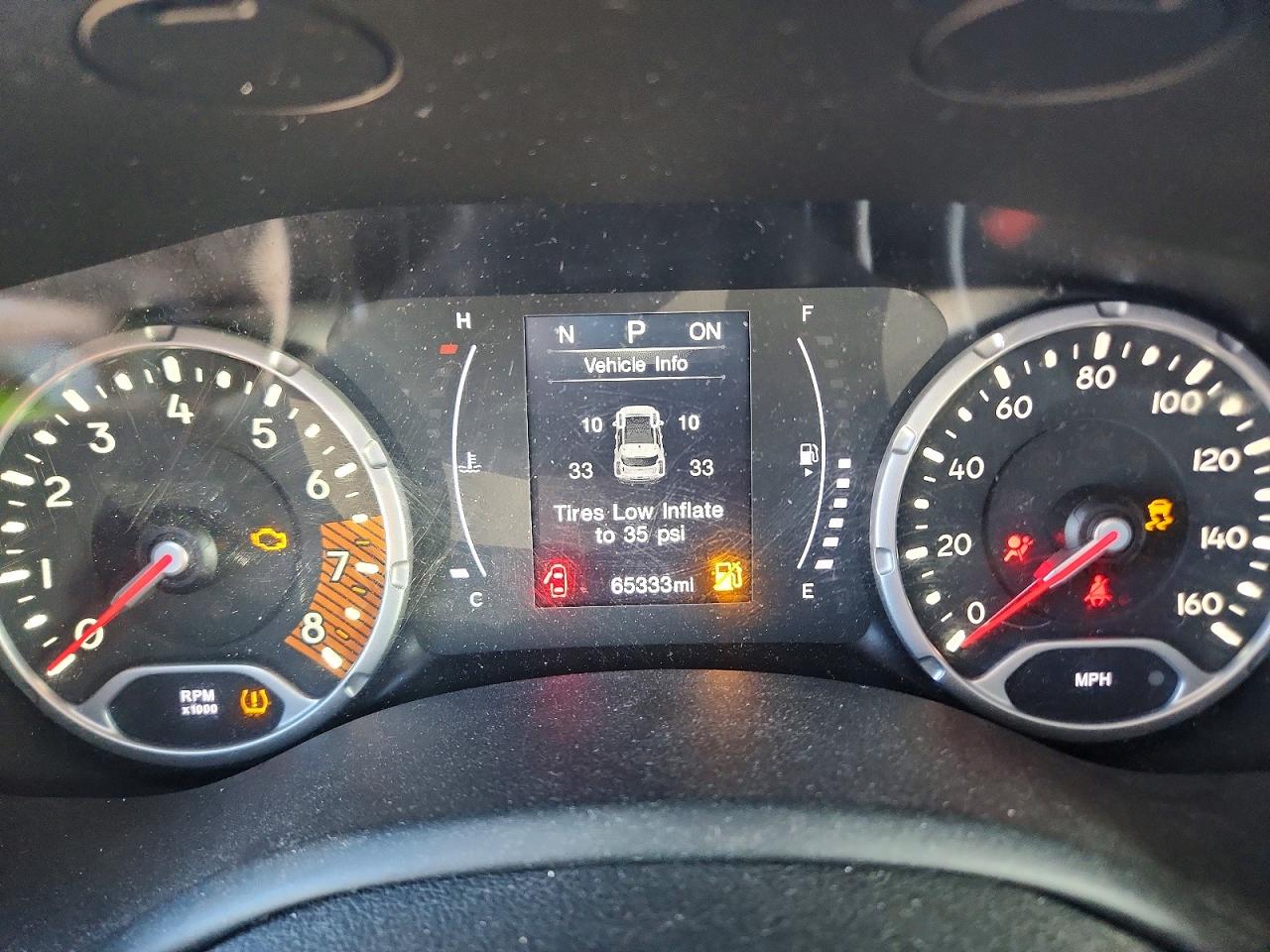 2019 JEEP RENEGADE LATITUDE photo 9