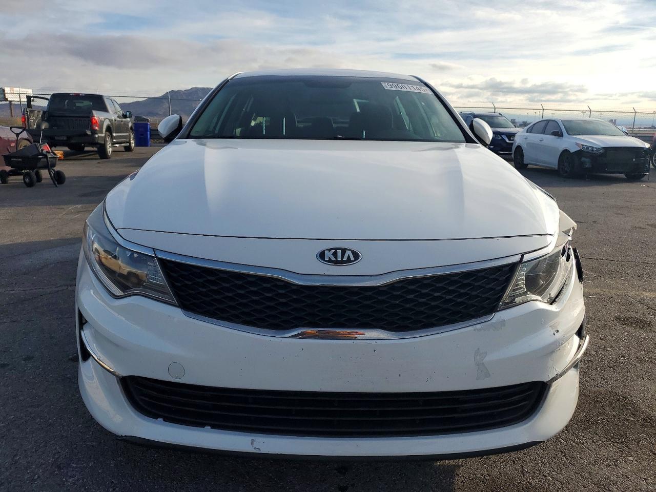2016 KIA OPTIMA LX photo 5