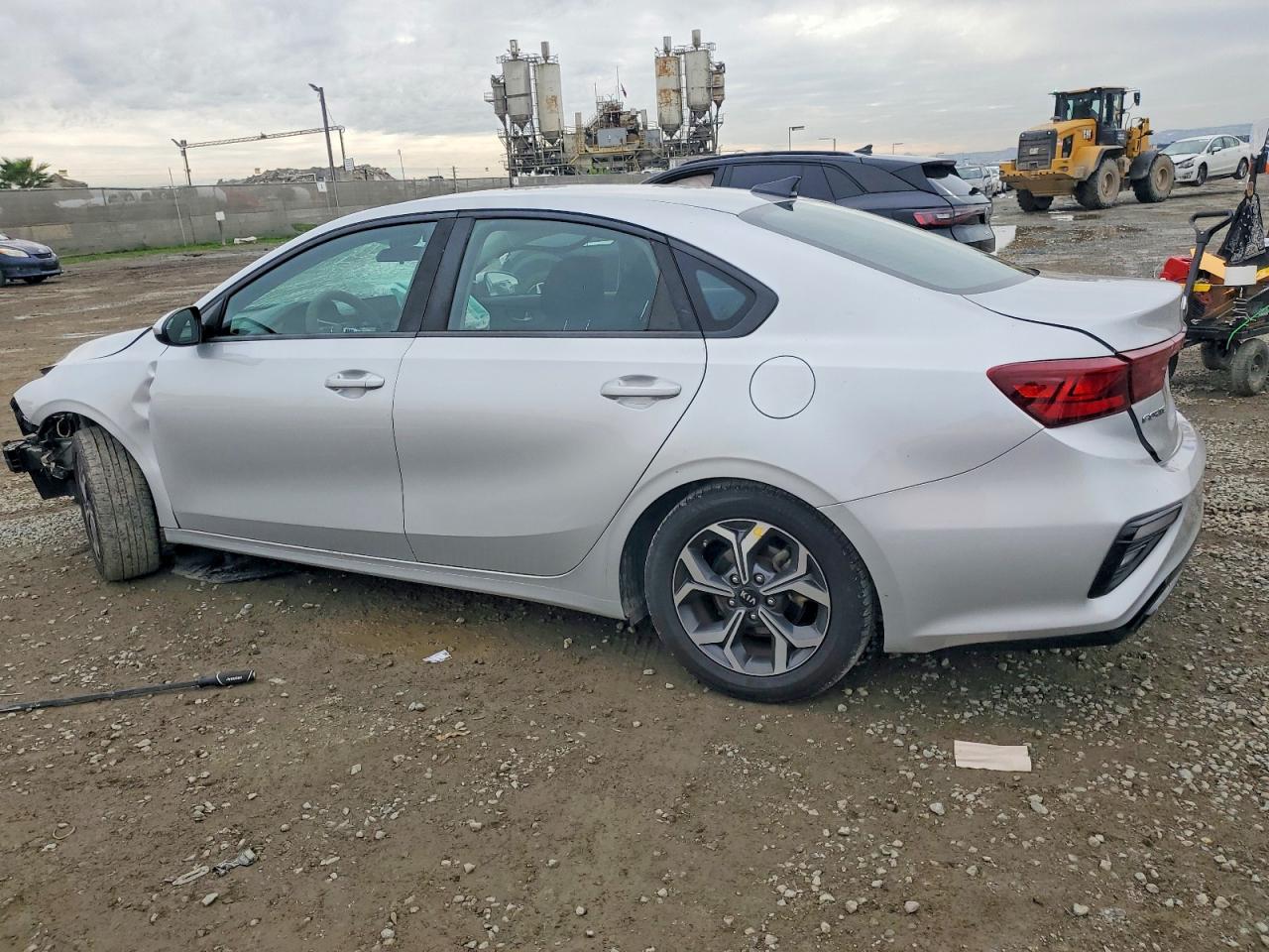 2019 KIA FORTE FE photo 2