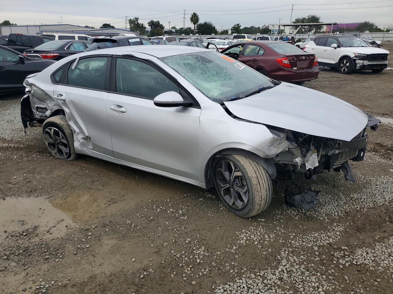 2019 KIA FORTE FE photo 4