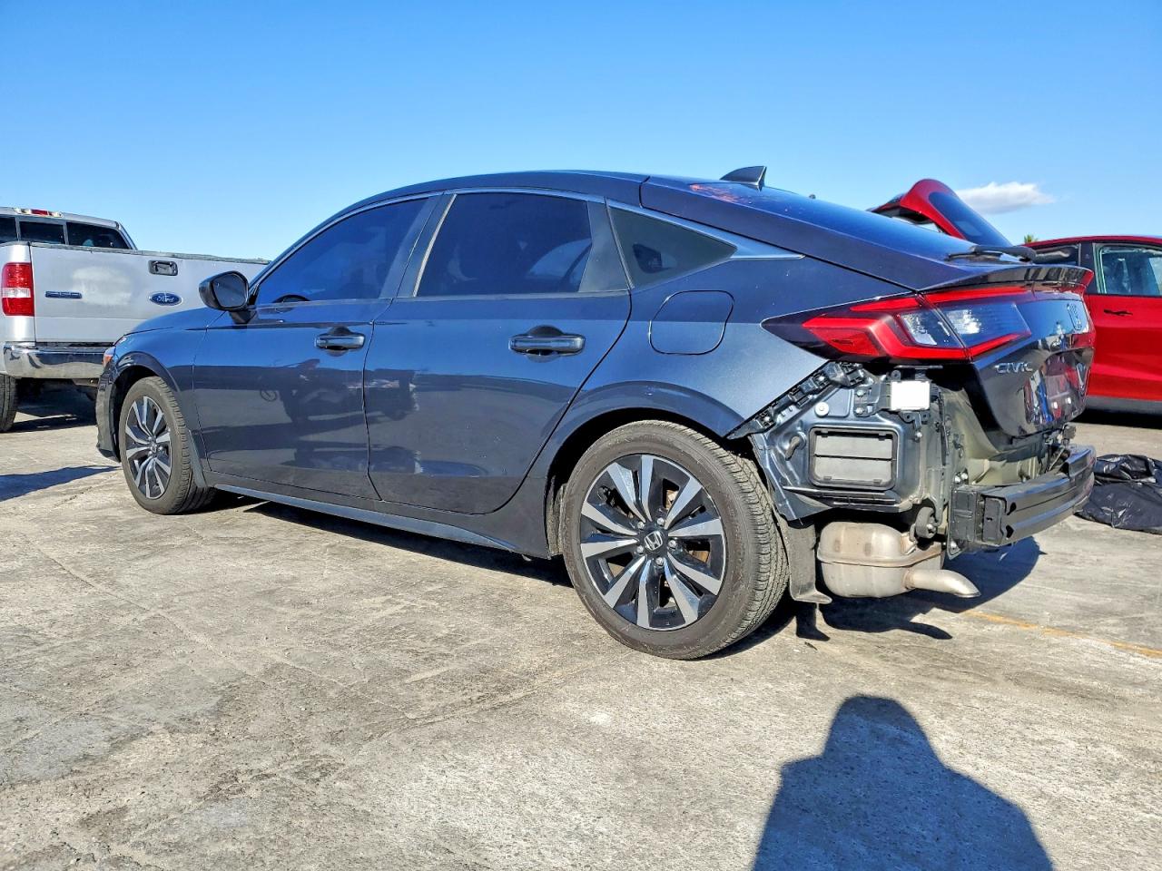 2022 HONDA CIVIC EXL photo 2