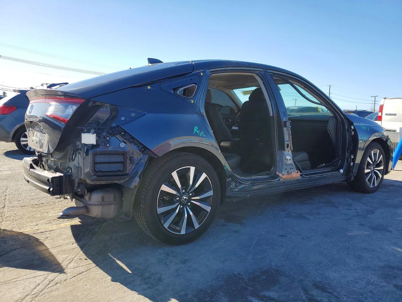 2022 HONDA CIVIC EXL photo 3