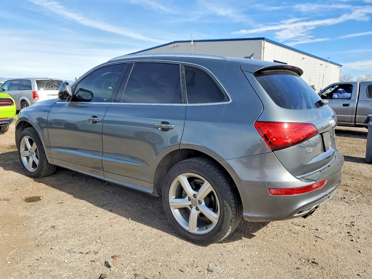 2017 AUDI Q5 PREMIUM PLUS photo 2