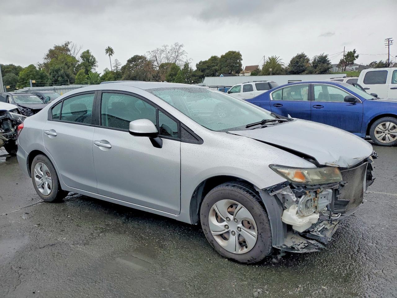 2013 HONDA CIVIC LX photo 4