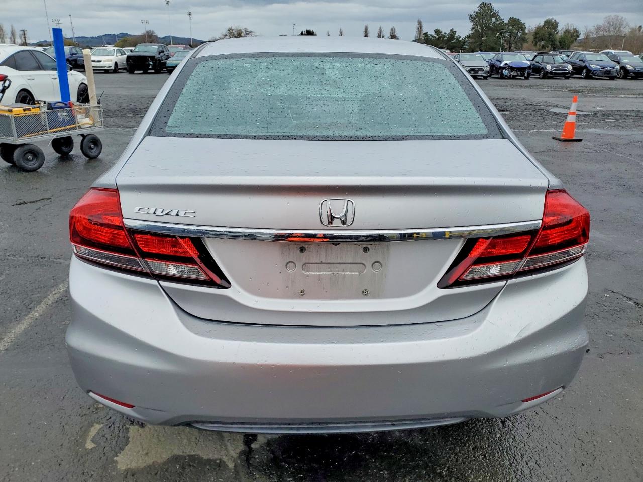 2013 HONDA CIVIC LX photo 6