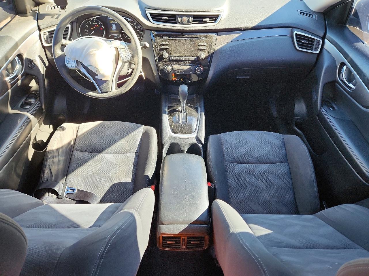 2016 NISSAN ROGUE S photo 8