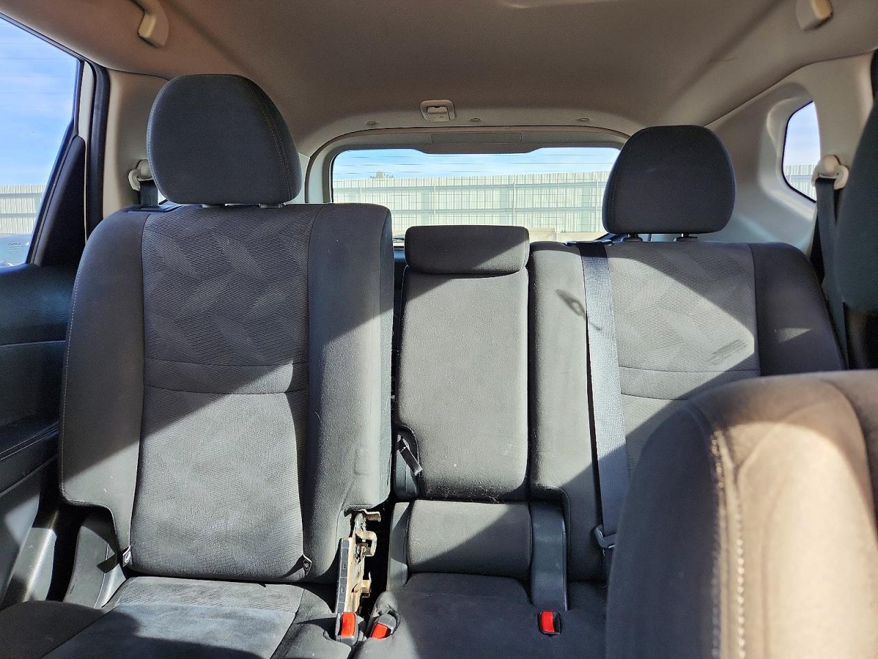 2016 NISSAN ROGUE S photo 10