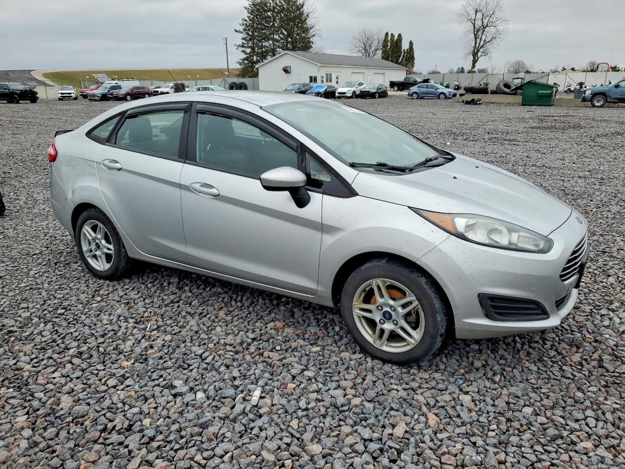 2018 FORD FIESTA SE photo 7