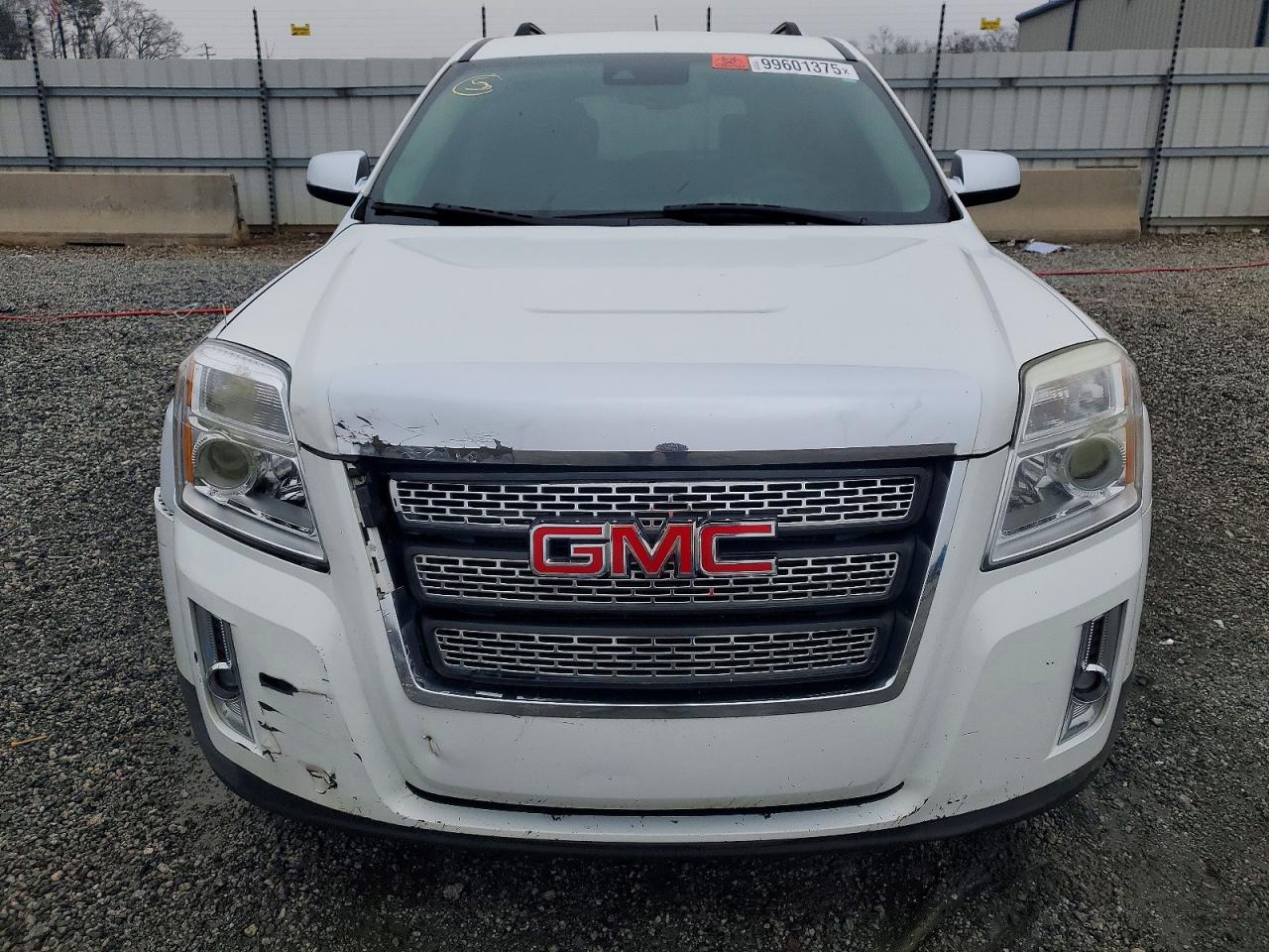 2013 GMC TERRAIN SLT photo 5