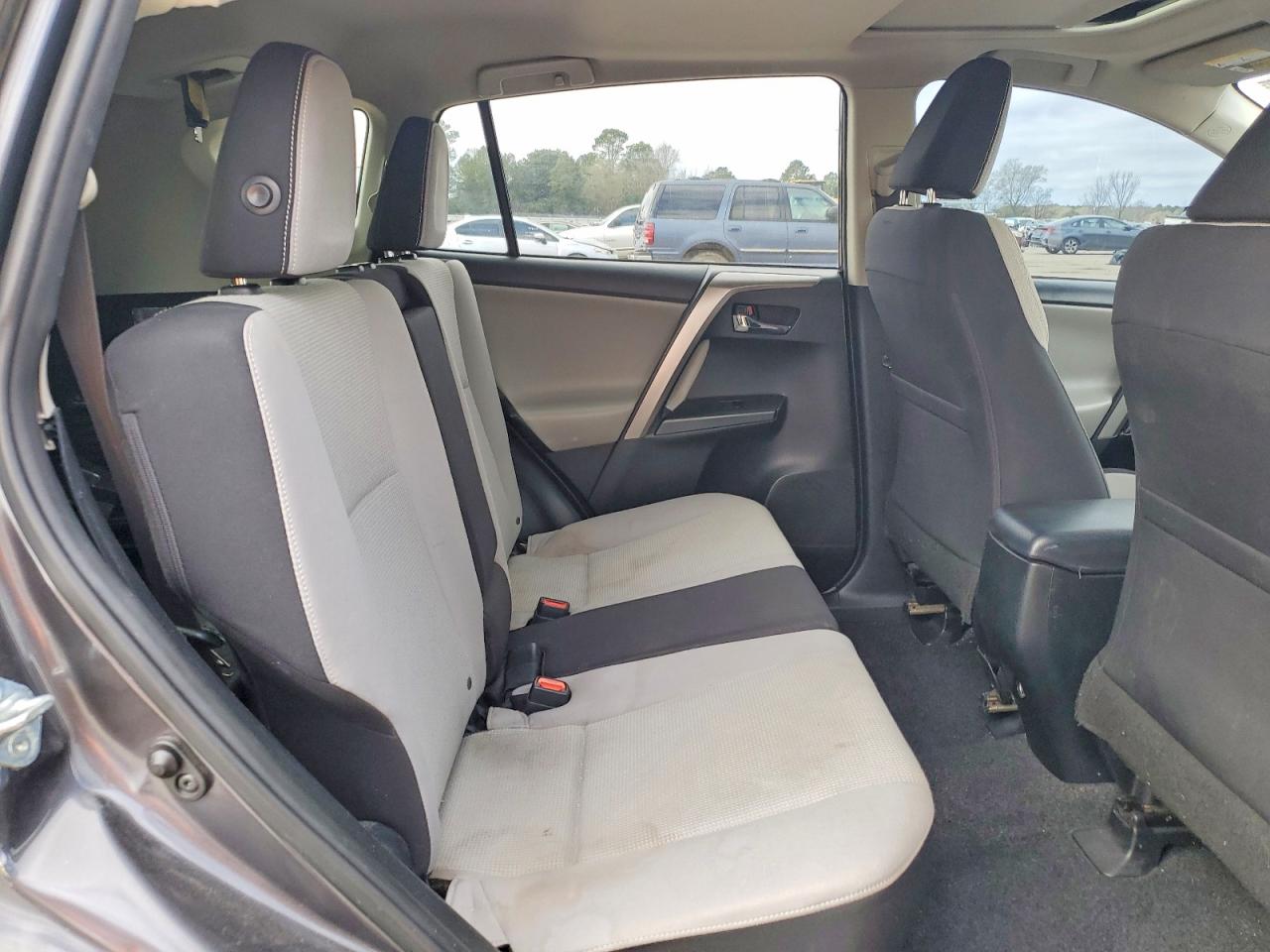 2018 TOYOTA RAV4 ADVENTURE photo 11