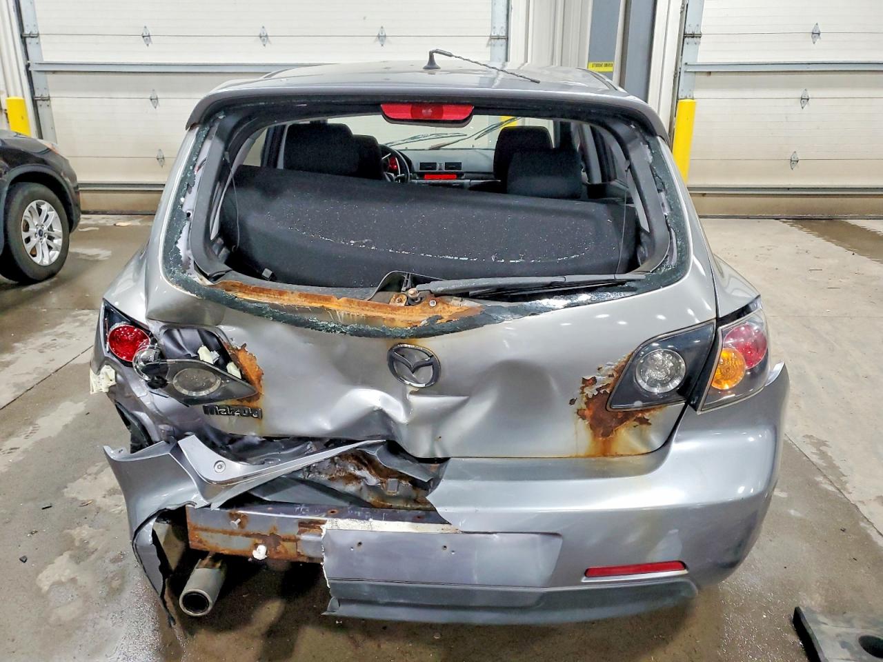 2006 MAZDA 3 HATCHBACK photo 6