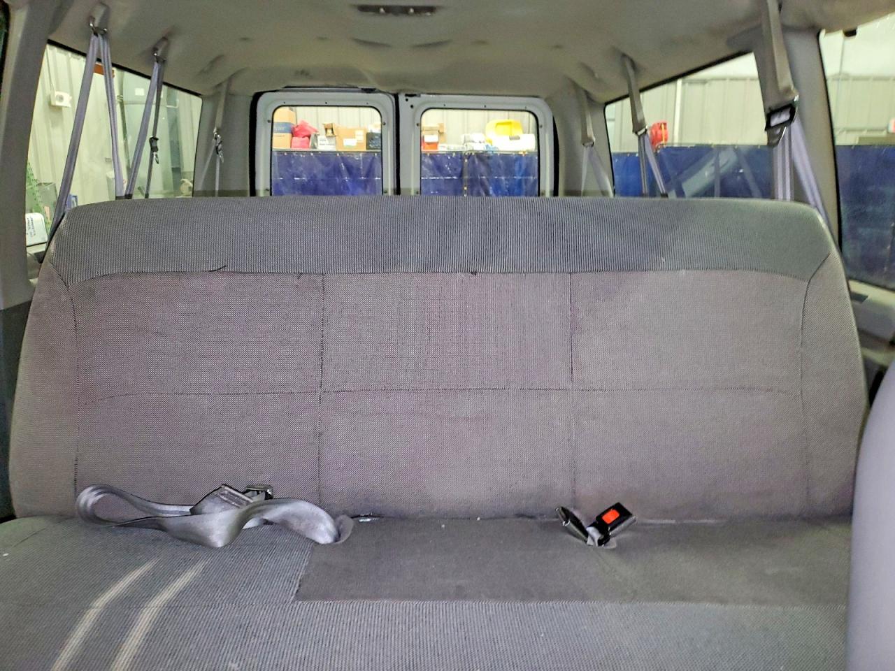 2003 FORD ECONOLINE E350 SUPER DUTY WAGON photo 10