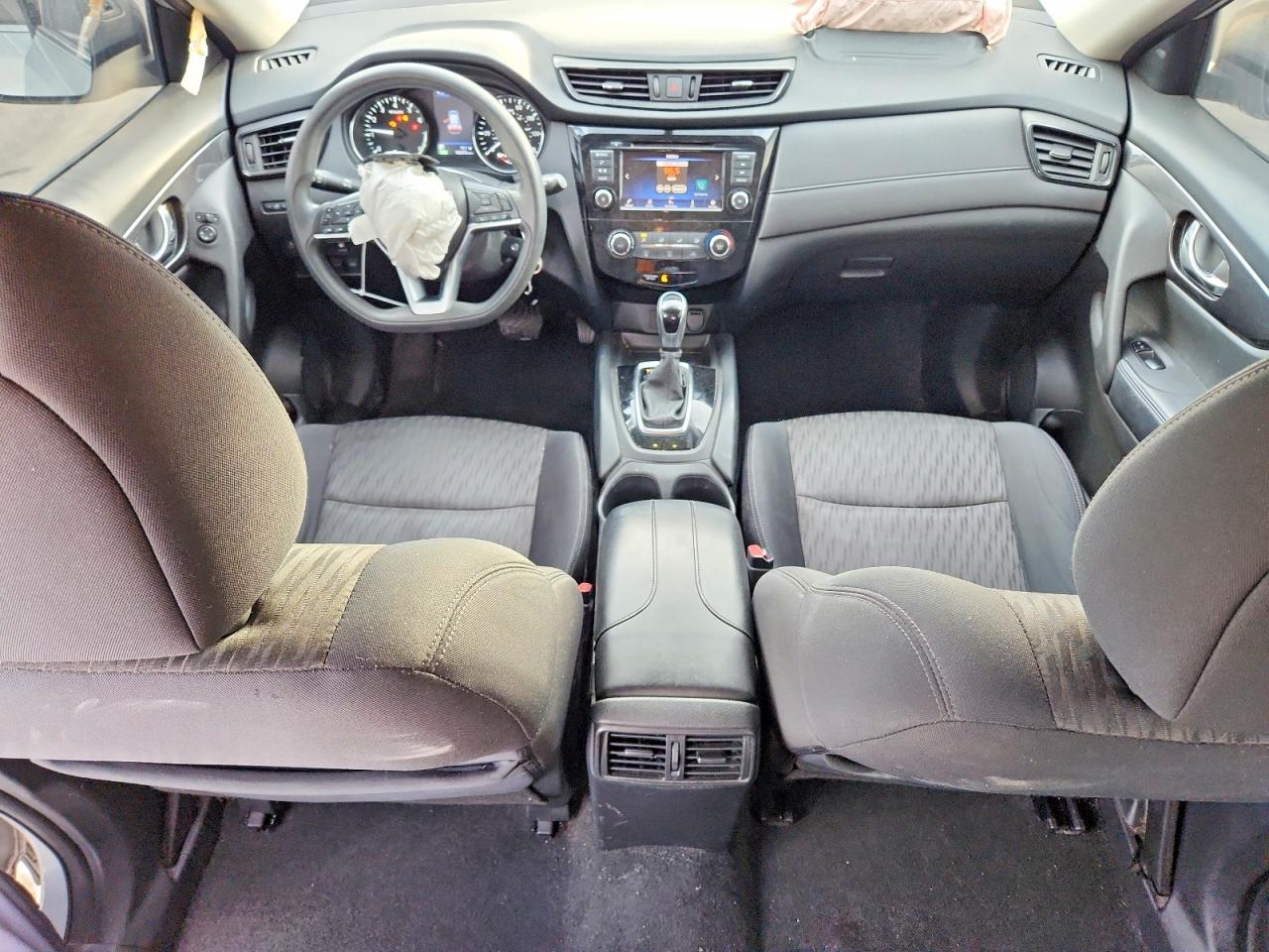 2018 NISSAN ROGUE S photo 8