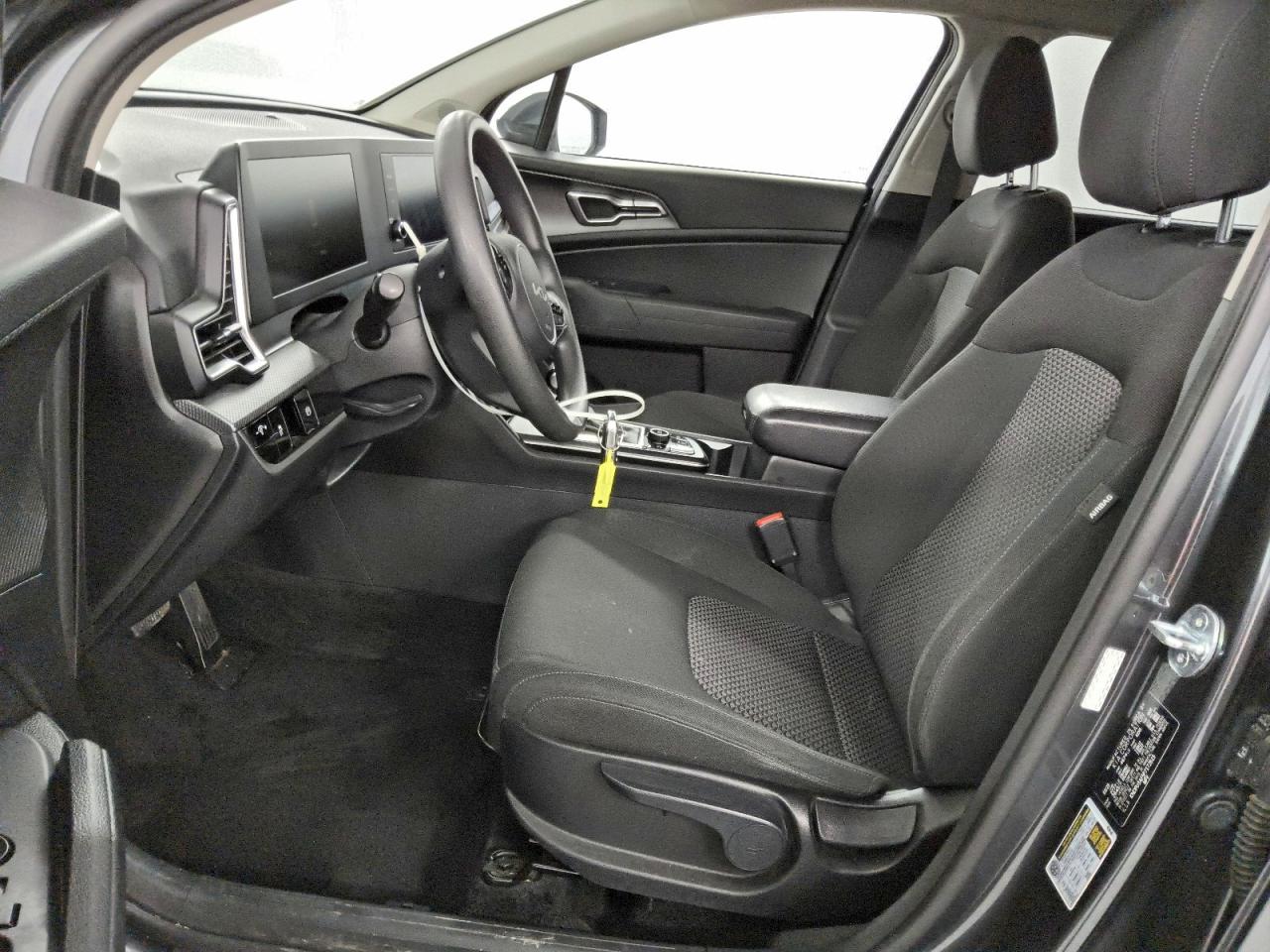 2023 KIA SPORTAGE LX photo 7