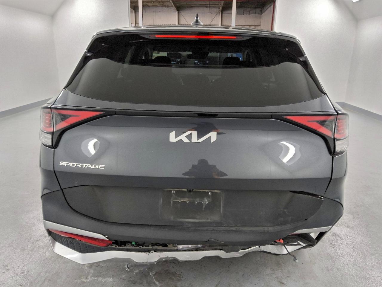 2023 KIA SPORTAGE LX photo 6