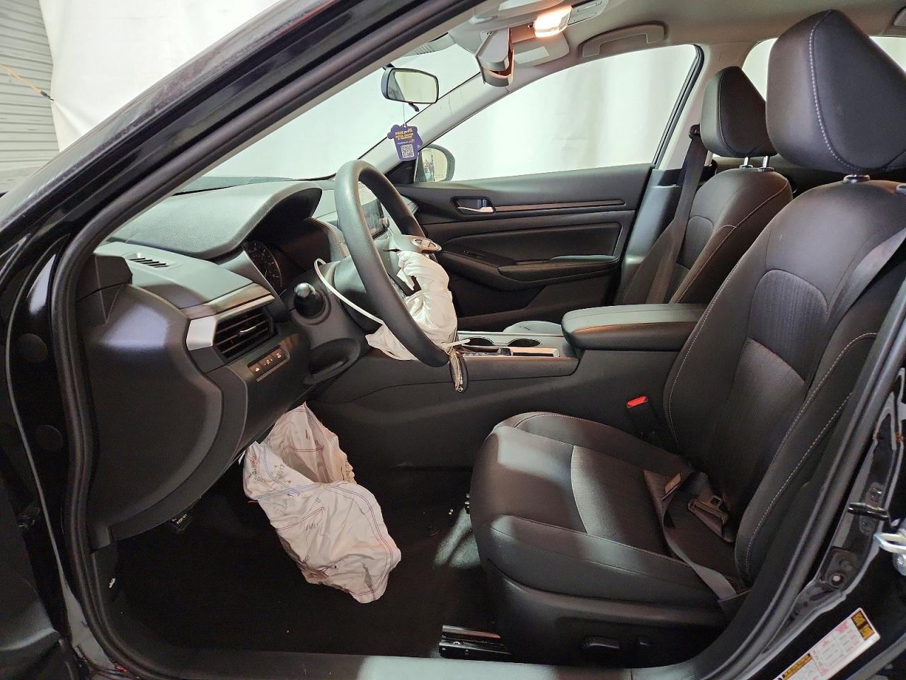 2025 NISSAN ALTIMA SV photo 7