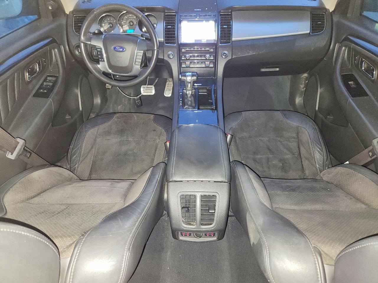 2011 FORD TAURUS SHO photo 8