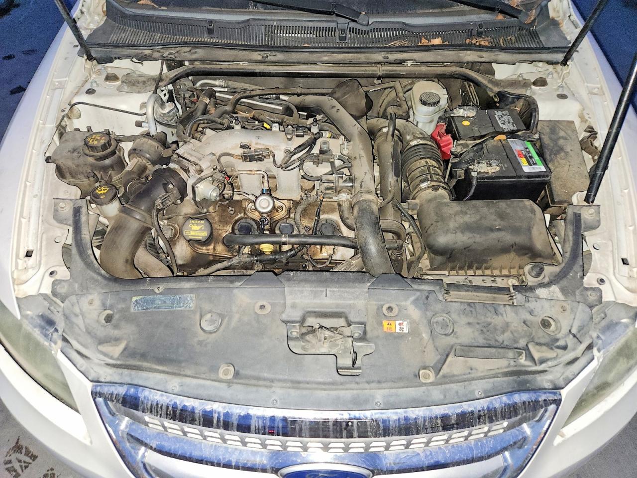 2011 FORD TAURUS SHO photo 11