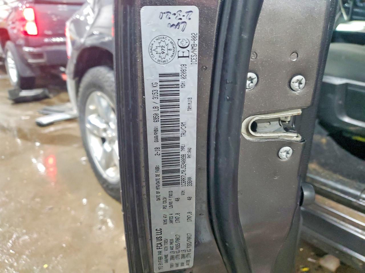 2018 RAM 1500 SLT photo 34