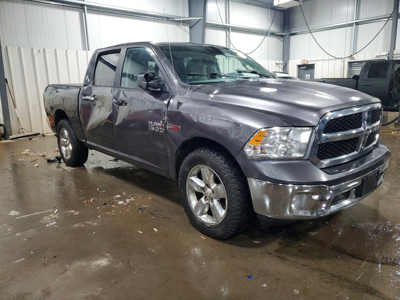 2018 RAM 1500 SLT photo 10