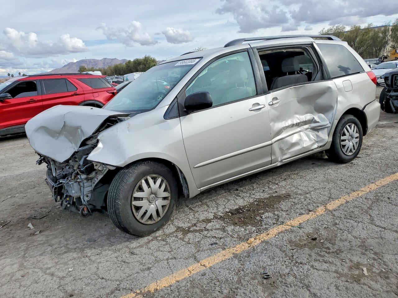2008 TOYOTA SIENNA