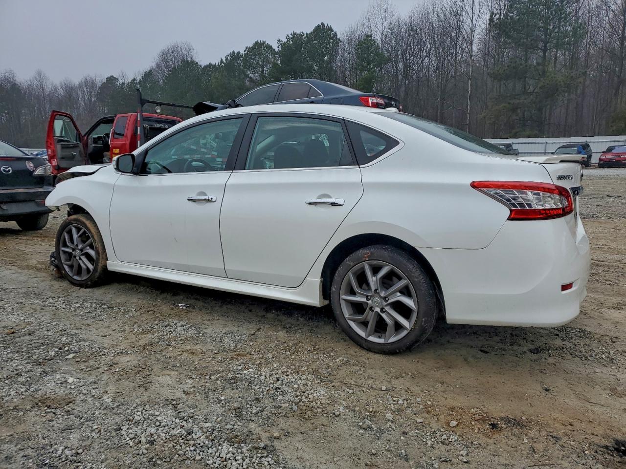 2015 NISSAN SENTRA S photo 2