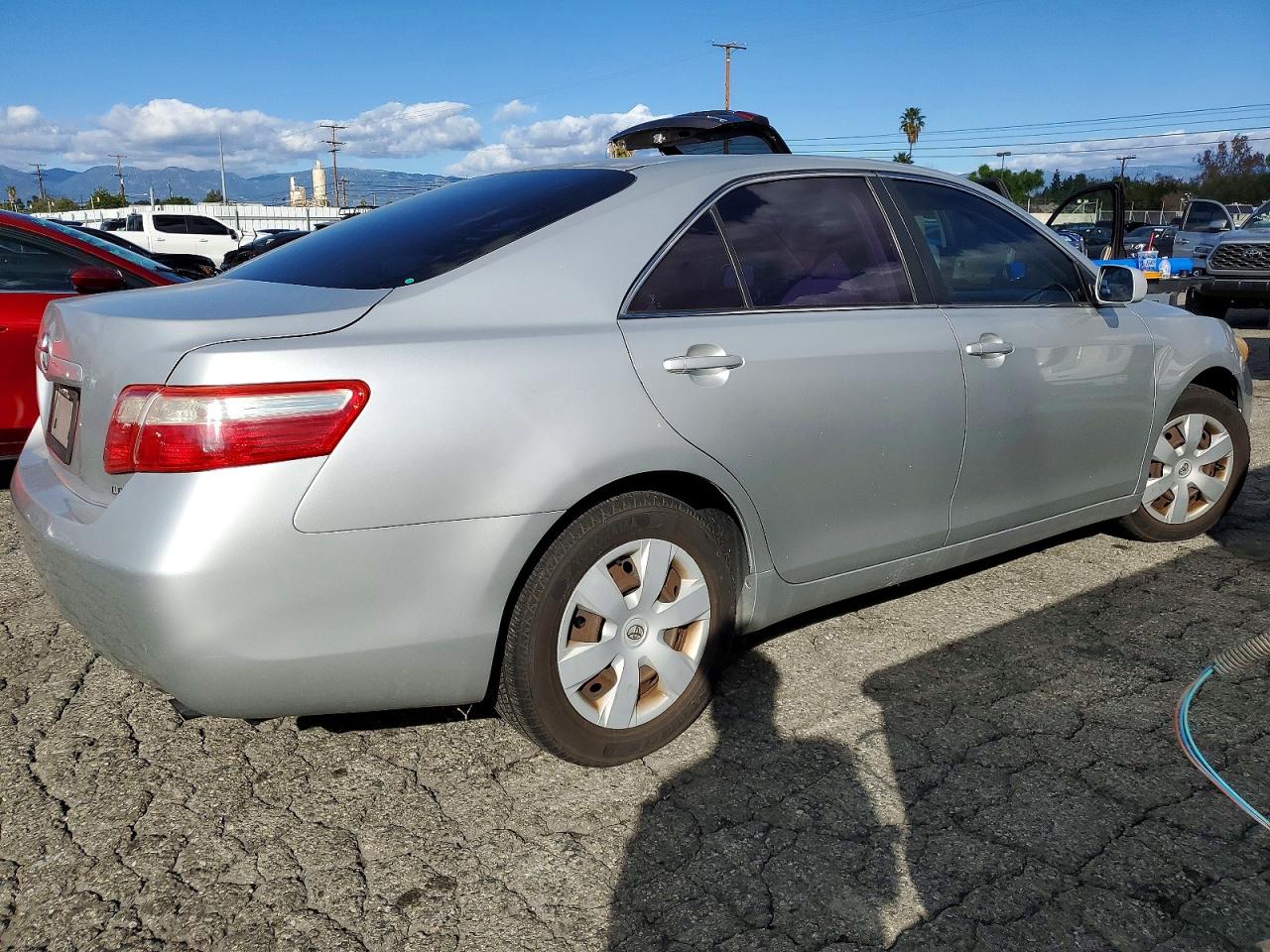 2009 TOYOTA CAMRY BASE photo 3