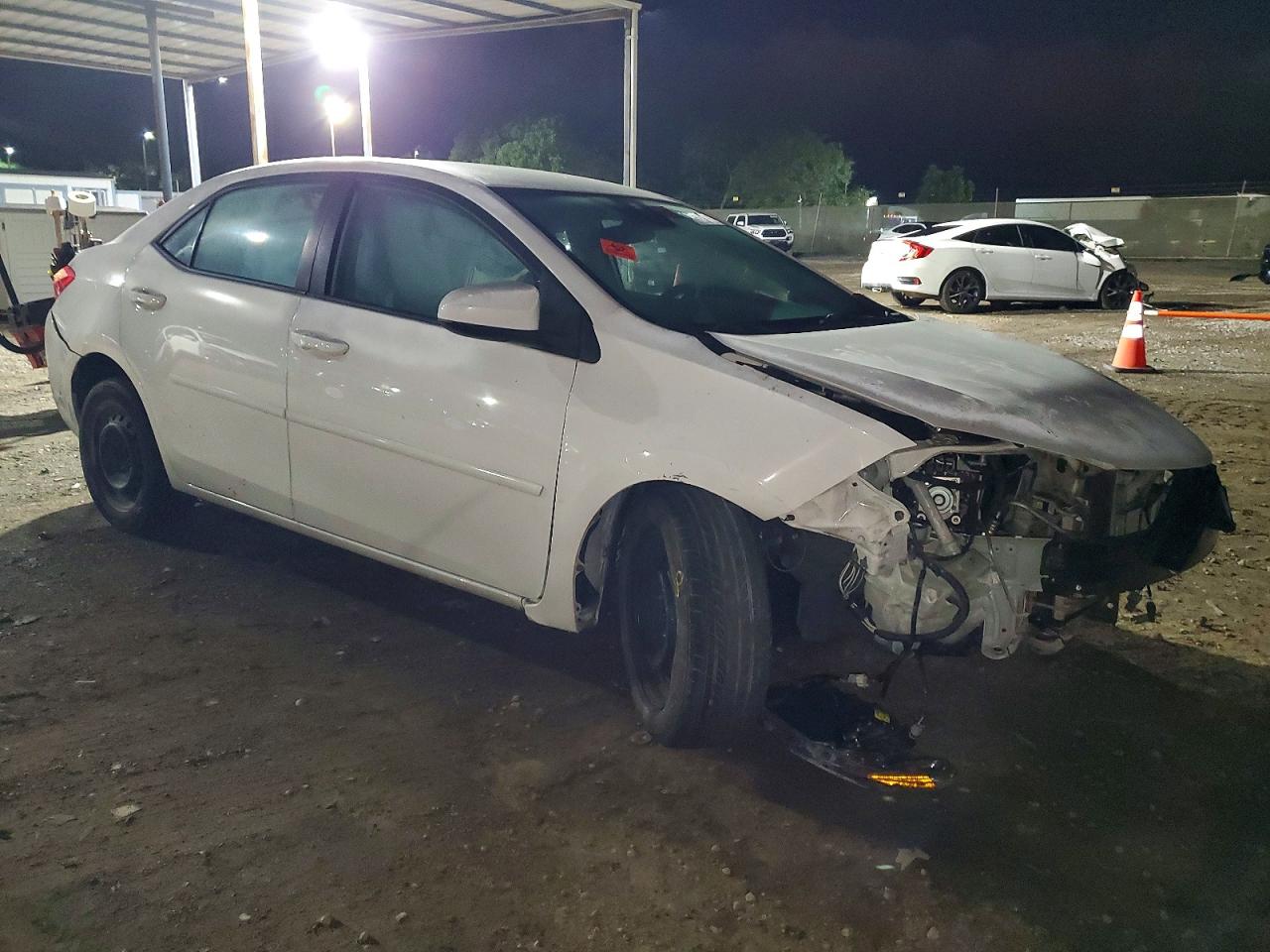 2018 TOYOTA COROLLA L photo 4