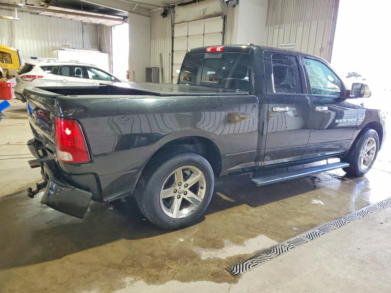 2011 DODGE RAM 1500 photo 3