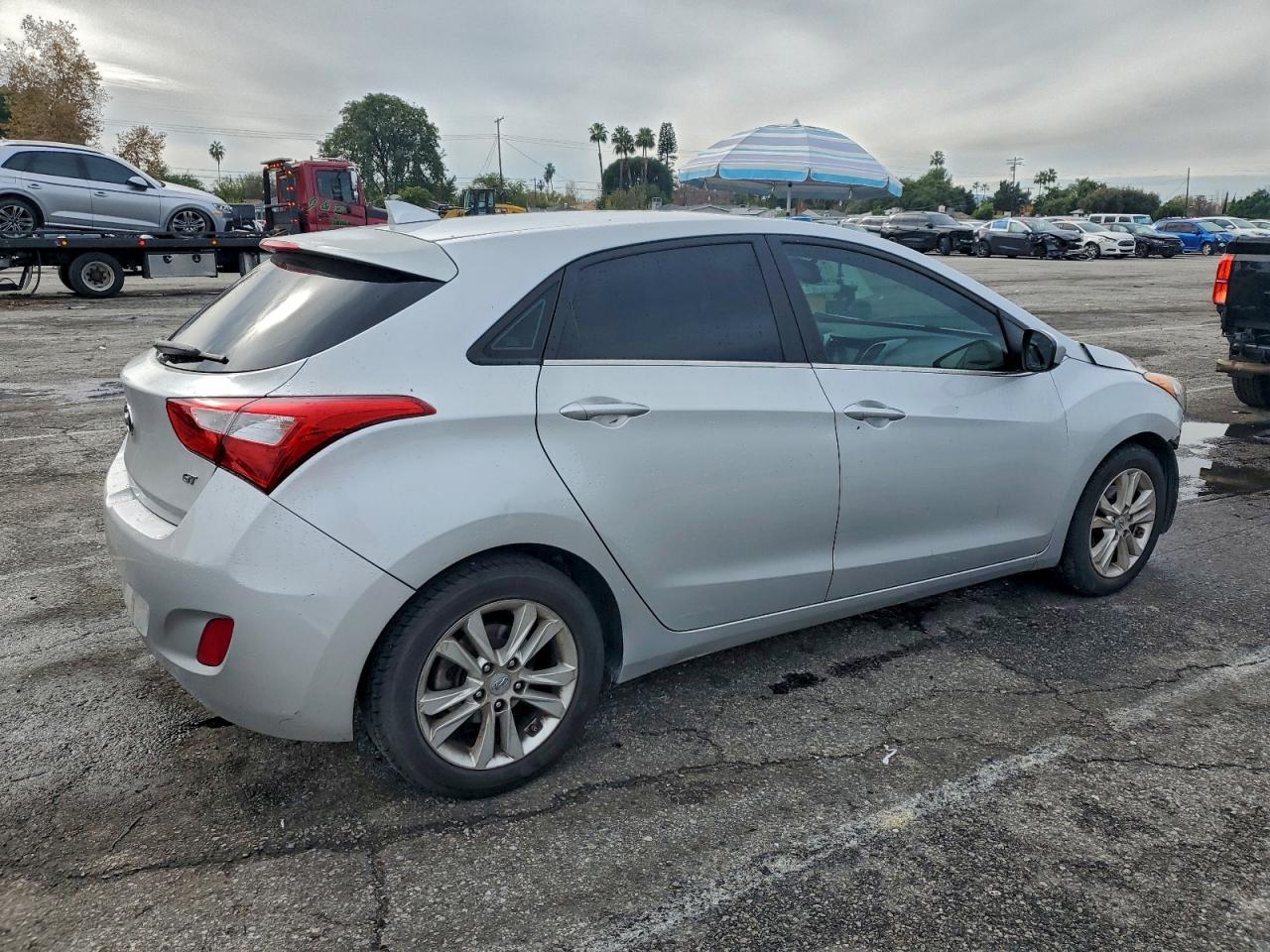 2013 HYUNDAI ELANTRA GT photo 3