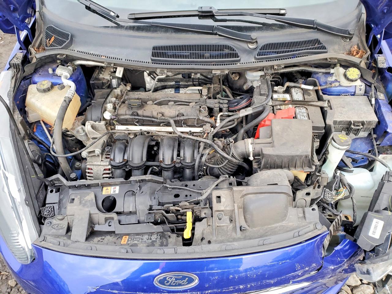 2015 FORD FIESTA SE photo 11