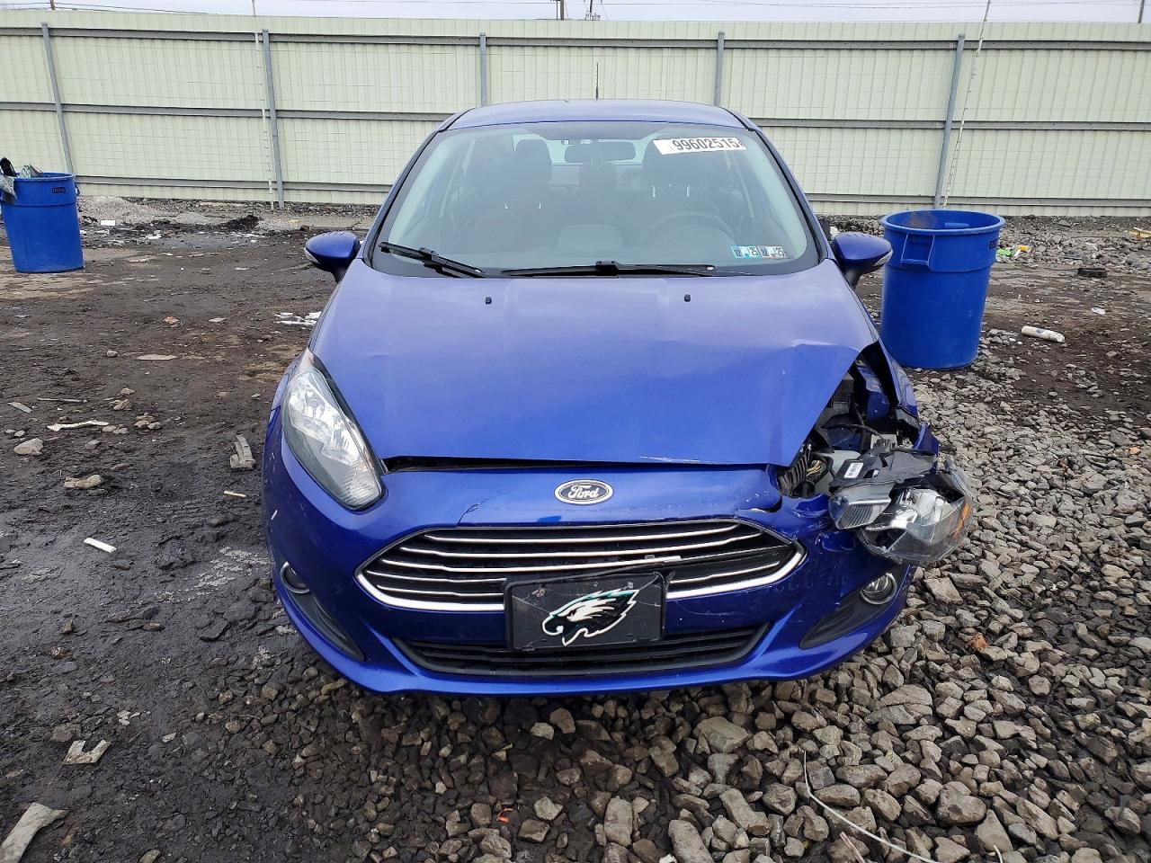 2015 FORD FIESTA SE photo 5