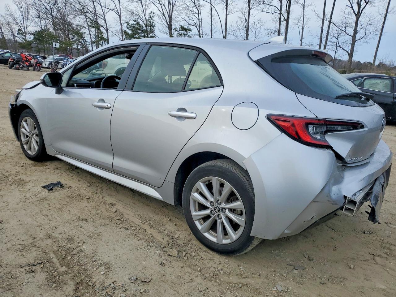 2024 TOYOTA COROLLA SE photo 2