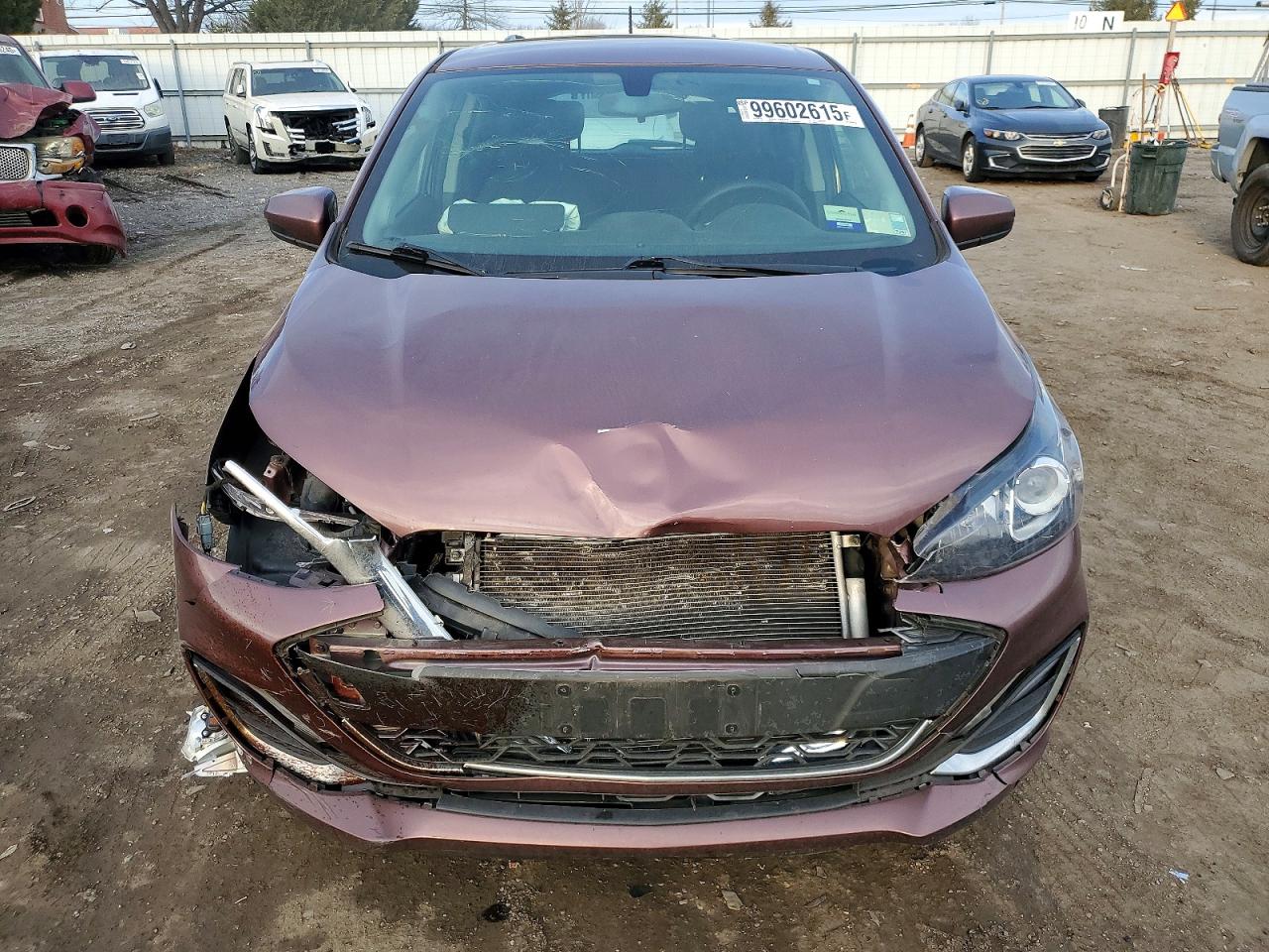 2020 CHEVROLET SPARK 1LT photo 5