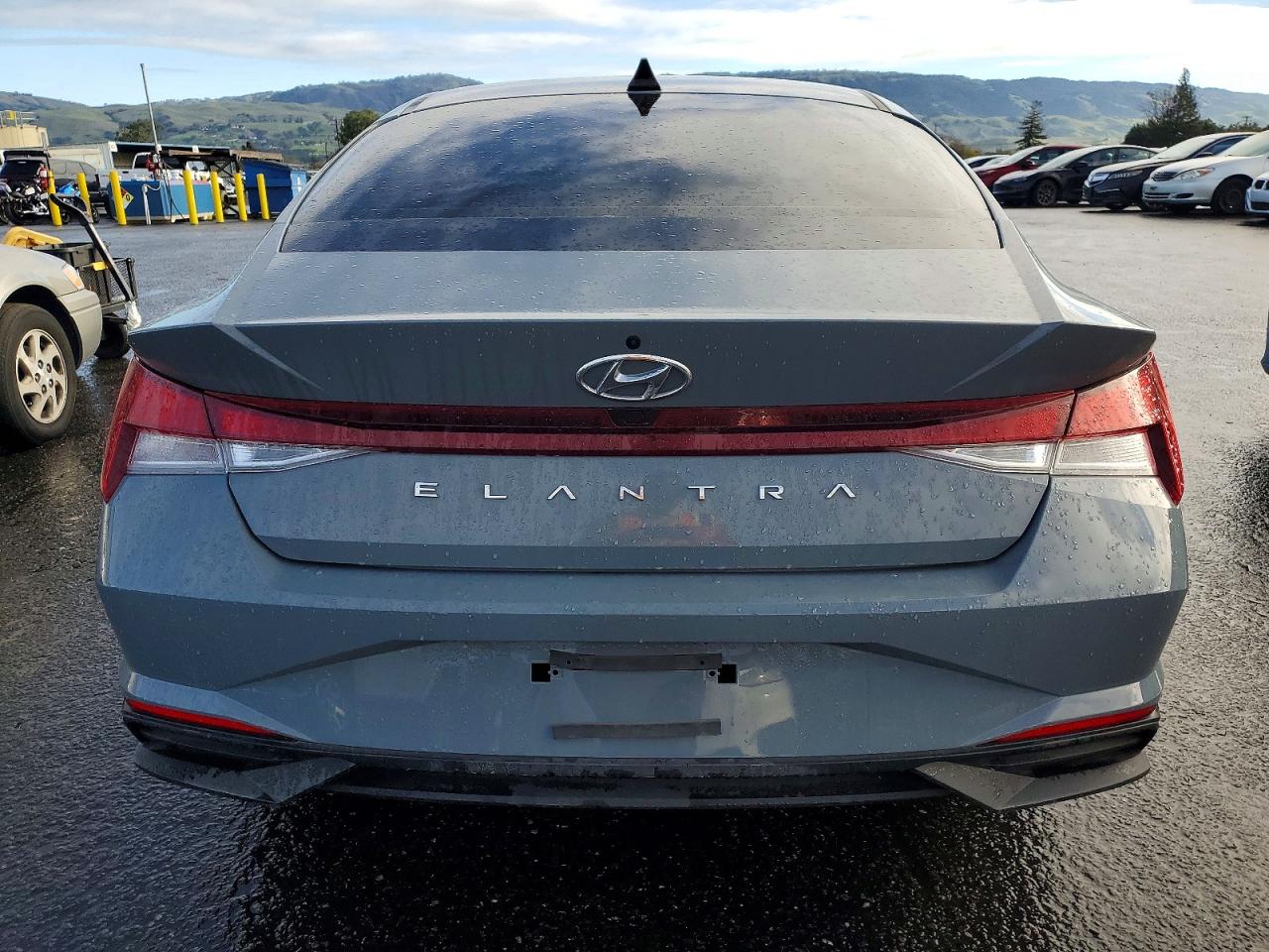 2022 HYUNDAI ELANTRA SEL photo 6