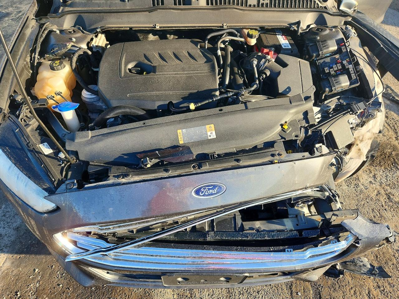 2016 FORD FUSION SE photo 11