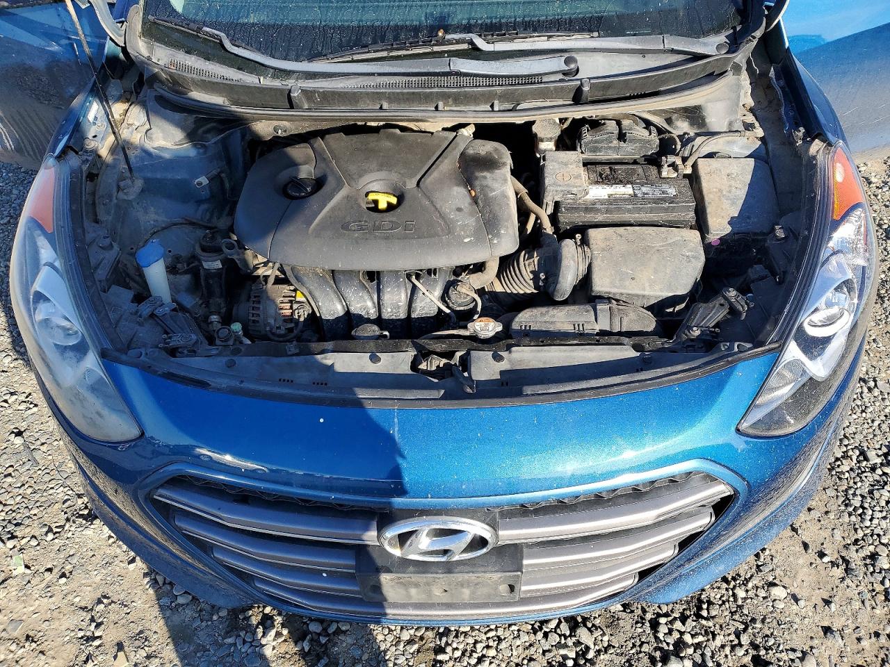 2016 HYUNDAI ELANTRA GT photo 11