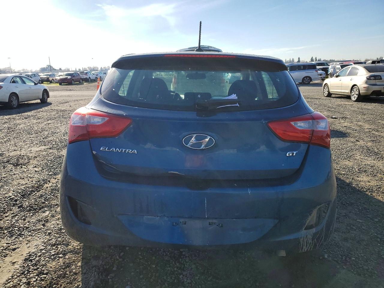 2016 HYUNDAI ELANTRA GT photo 6