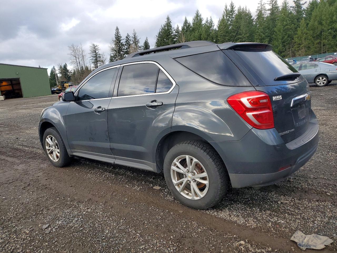 2017 CHEVROLET EQUINOX LT photo 2