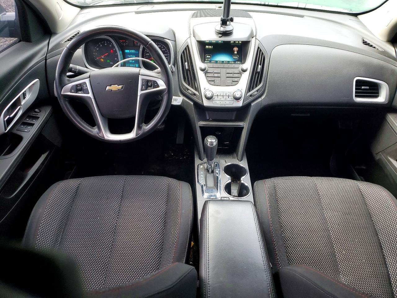 2017 CHEVROLET EQUINOX LT photo 8