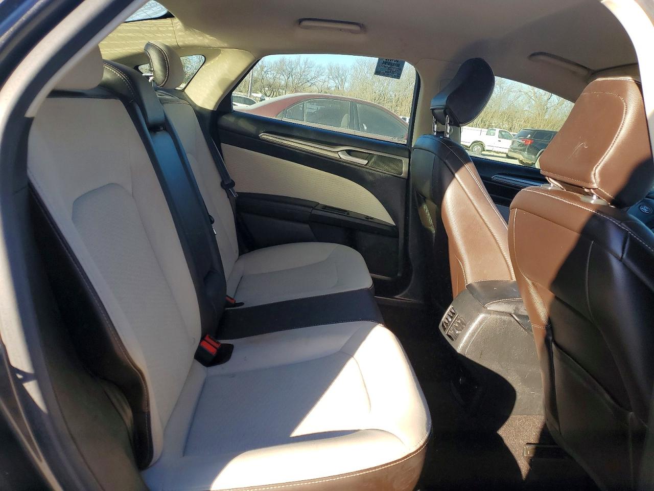 2020 FORD FUSION SE photo 10