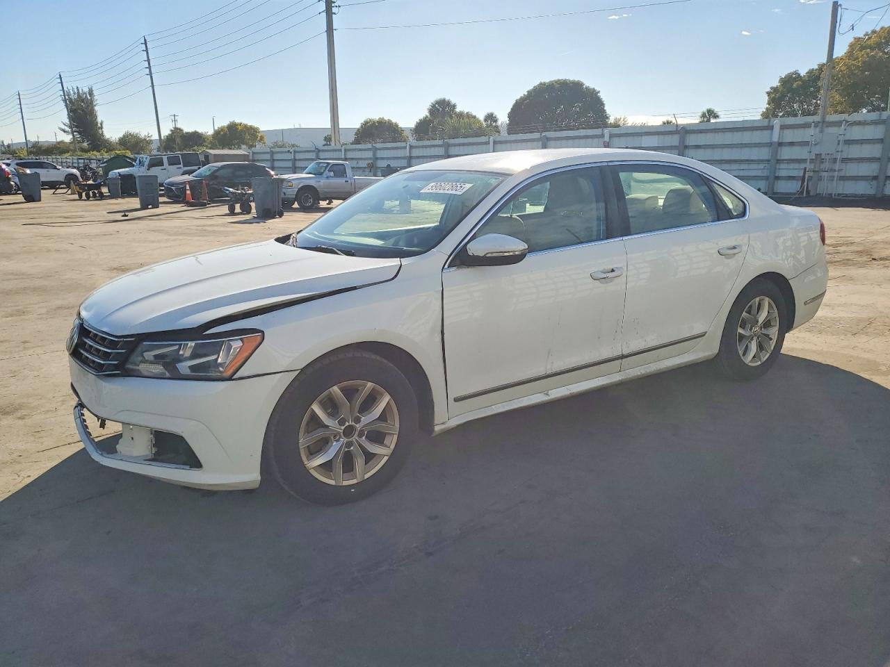 2017 VOLKSWAGEN PASSAT
