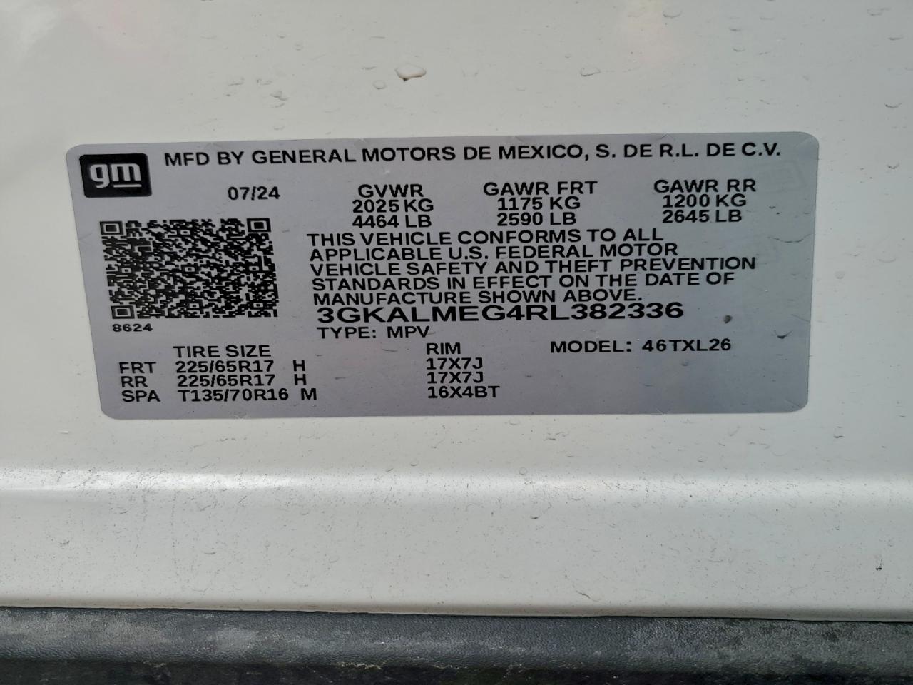 2024 GMC TERRAIN SLE photo 14
