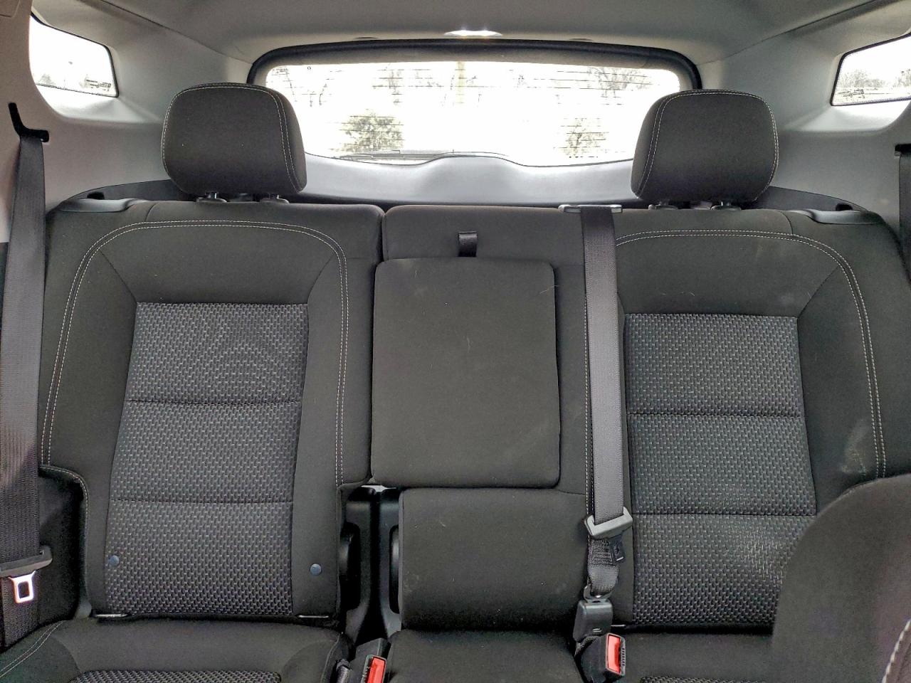 2024 GMC TERRAIN SLE photo 10