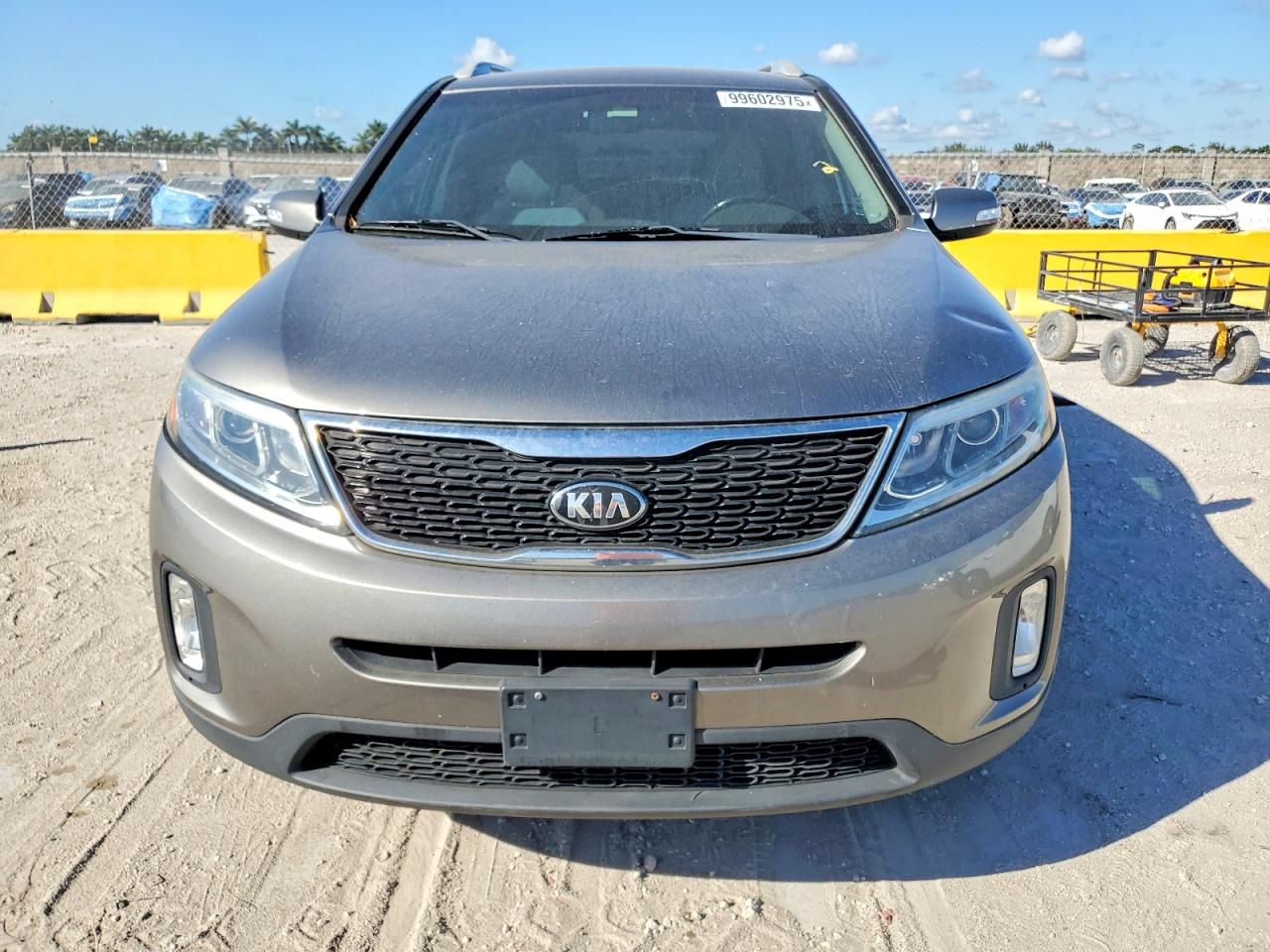 2014 KIA SORENTO LX photo 5