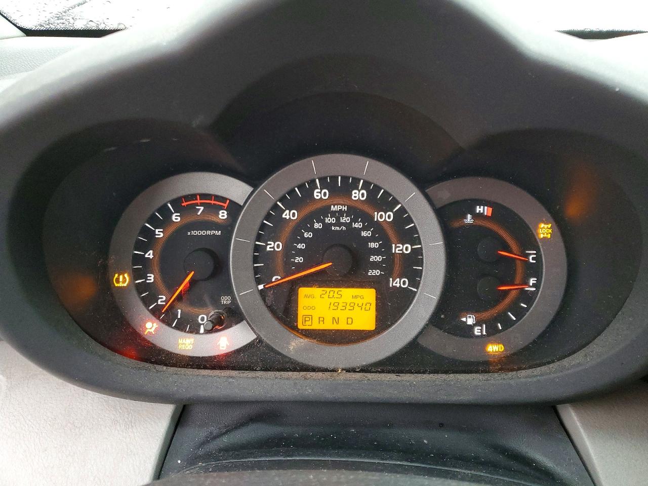 2009 TOYOTA RAV4 photo 9