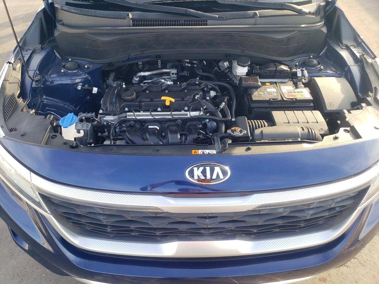 2021 KIA SELTOS S photo 12