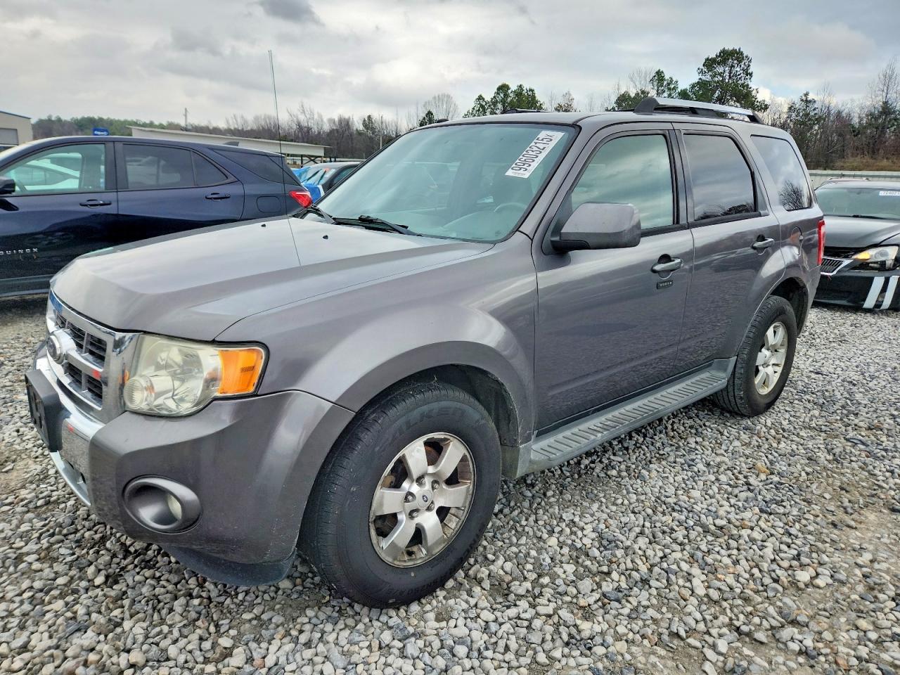 2011 FORD ESCAPE