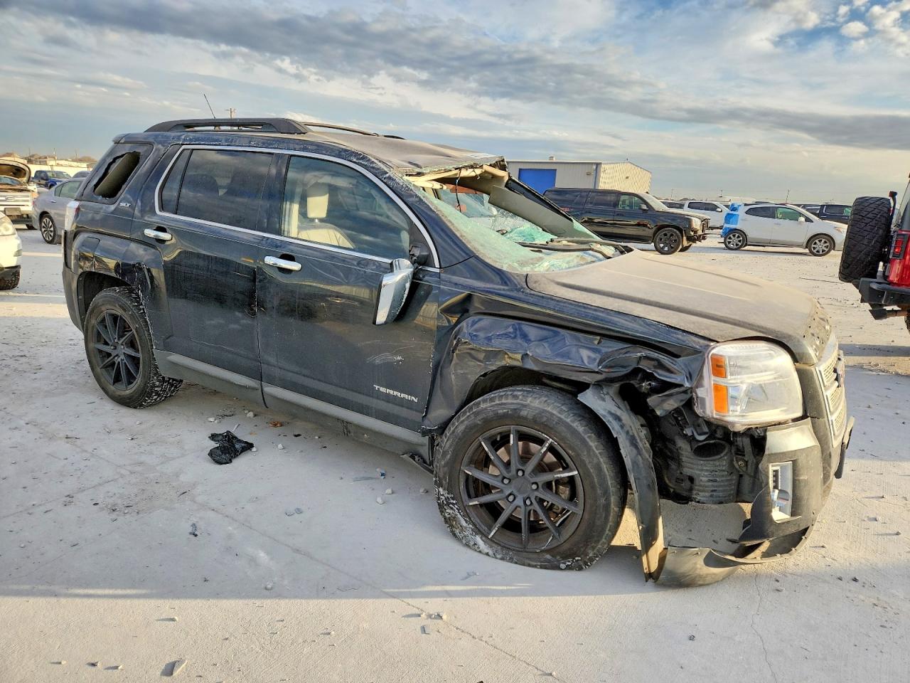 2012 GMC TERRAIN SLT photo 4